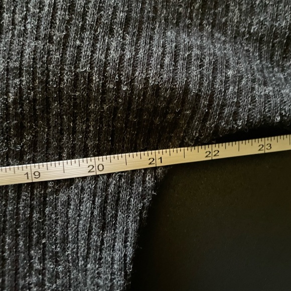 CCK Style Women's Size XL Gray Lightweight Sweater - Picture 8 of 11